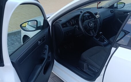 Volkswagen Jetta VI, 2014 год, 900 000 рублей, 9 фотография