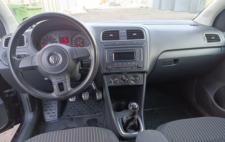 Volkswagen Polo VI (EU Market), 2011 год, 595 000 рублей, 20 фотография