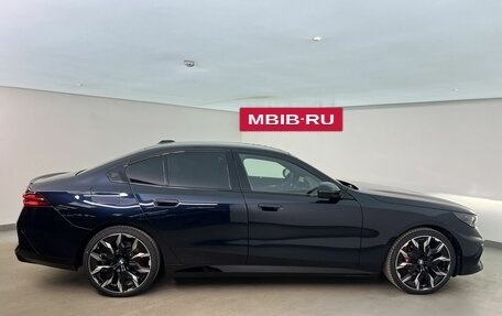 BMW 5 серия, 2026 год, 15 290 000 рублей, 6 фотография