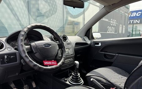 Ford Fiesta, 2006 год, 380 000 рублей, 2 фотография