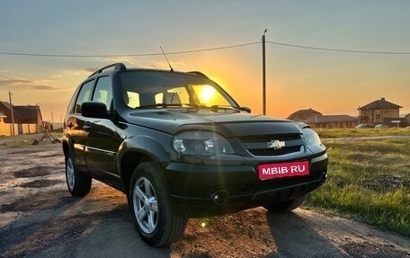 Chevrolet Niva I рестайлинг, 2016 год, 500 000 рублей, 1 фотография