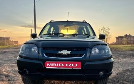 Chevrolet Niva I рестайлинг, 2016 год, 500 000 рублей, 2 фотография