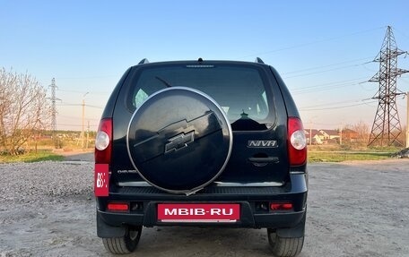 Chevrolet Niva I рестайлинг, 2016 год, 500 000 рублей, 9 фотография