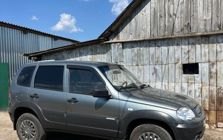 Chevrolet Niva I рестайлинг, 2013 год, 480 000 рублей, 2 фотография