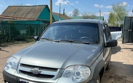 Chevrolet Niva I рестайлинг, 2013 год, 480 000 рублей, 5 фотография