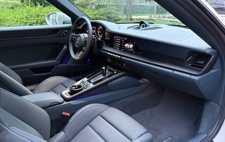 Porsche 911, 2023 год, 20 900 000 рублей, 24 фотография