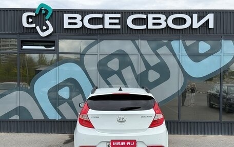 Hyundai Solaris II рестайлинг, 2015 год, 1 100 000 рублей, 6 фотография