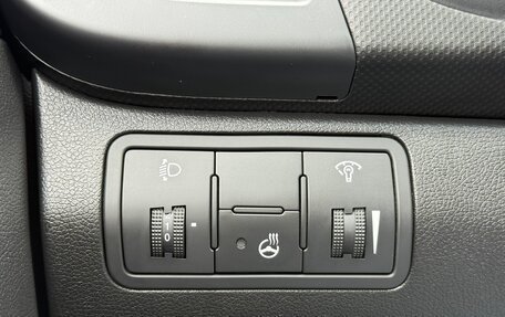 Hyundai Solaris II рестайлинг, 2015 год, 1 100 000 рублей, 16 фотография