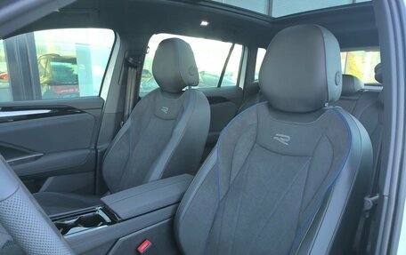 Volkswagen Tiguan, 2026 год, 4 750 000 рублей, 23 фотография