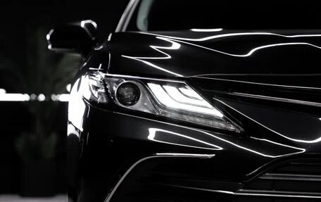 Toyota Camry, 2023 год, 3 800 000 рублей, 3 фотография