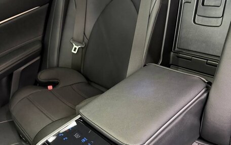Toyota Camry, 2023 год, 3 800 000 рублей, 20 фотография