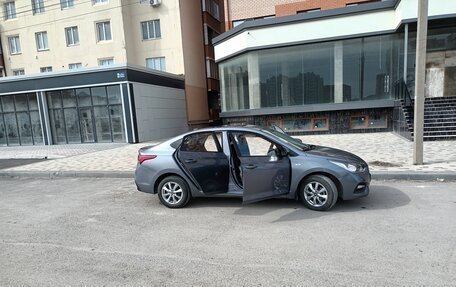 Hyundai Solaris II рестайлинг, 2019 год, 1 290 000 рублей, 6 фотография