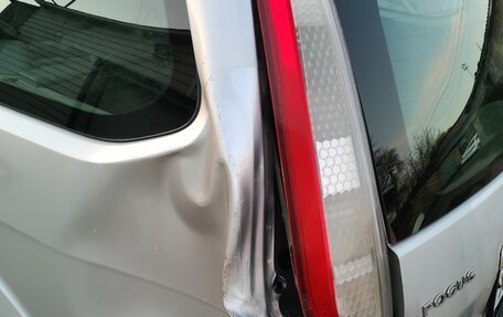 Ford Focus II рестайлинг, 2008 год, 300 000 рублей, 23 фотография