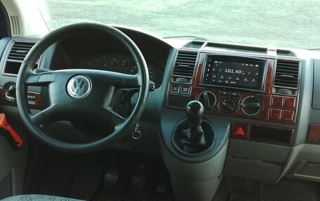 Volkswagen Transporter T5 рестайлинг, 2008 год, 1 170 000 рублей, 17 фотография