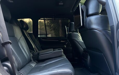 Lexus LX III, 2018 год, 5 750 000 рублей, 5 фотография