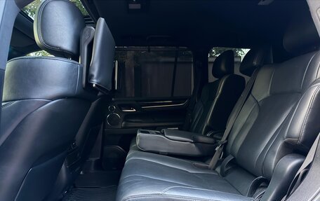 Lexus LX III, 2018 год, 5 750 000 рублей, 11 фотография