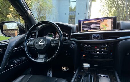 Lexus LX III, 2018 год, 5 750 000 рублей, 21 фотография