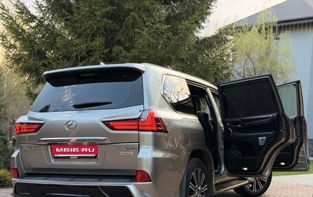 Lexus LX III, 2018 год, 5 750 000 рублей, 31 фотография
