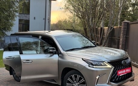 Lexus LX III, 2018 год, 5 750 000 рублей, 37 фотография