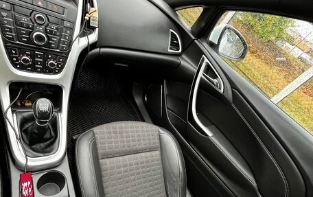 Opel Astra J, 2012 год, 899 000 рублей, 5 фотография