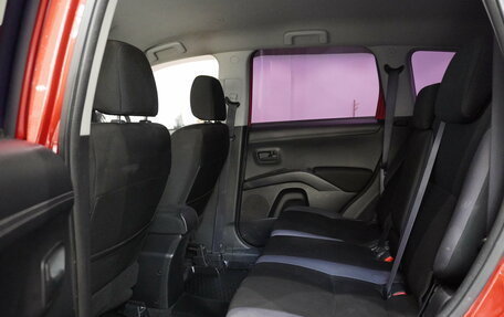 Mitsubishi Outlander III рестайлинг 3, 2011 год, 890 000 рублей, 9 фотография
