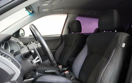 Mitsubishi Outlander III рестайлинг 3, 2011 год, 890 000 рублей, 8 фотография