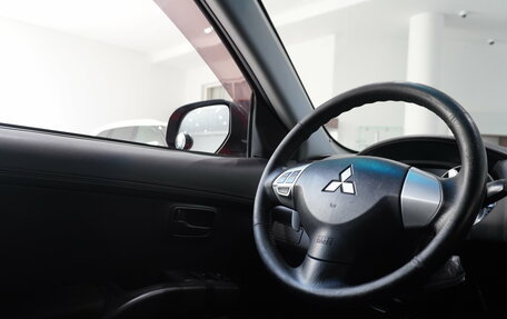 Mitsubishi Outlander III рестайлинг 3, 2011 год, 890 000 рублей, 15 фотография