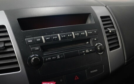 Mitsubishi Outlander III рестайлинг 3, 2011 год, 890 000 рублей, 19 фотография
