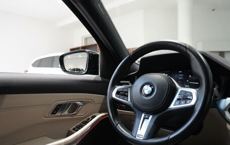 BMW 3 серия, 2021 год, 3 670 000 рублей, 16 фотография