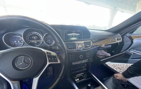 Mercedes-Benz E-Класс, 2015 год, 1 505 000 рублей, 16 фотография