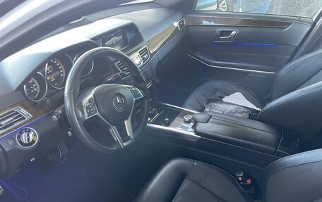 Mercedes-Benz E-Класс, 2015 год, 1 505 000 рублей, 14 фотография
