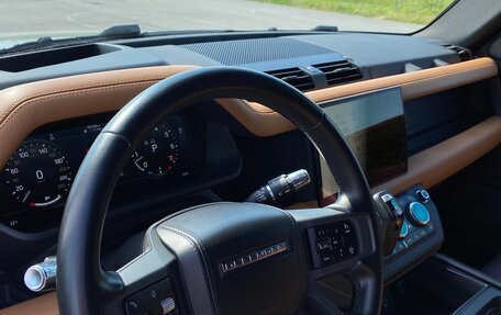Land Rover Defender II, 2021 год, 10 500 000 рублей, 16 фотография
