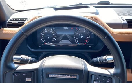 Land Rover Defender II, 2021 год, 10 500 000 рублей, 17 фотография