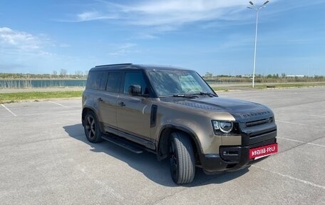 Land Rover Defender II, 2021 год, 10 500 000 рублей, 3 фотография