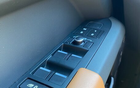 Land Rover Defender II, 2021 год, 10 500 000 рублей, 23 фотография