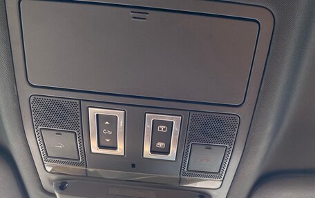 Land Rover Defender II, 2021 год, 10 500 000 рублей, 20 фотография