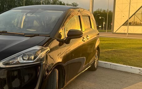 Toyota Sienta II, 2017 год, 1 750 000 рублей, 2 фотография