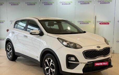 KIA Sportage IV рестайлинг, 2021 год, 1 550 000 рублей, 1 фотография