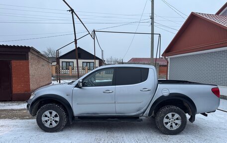 Mitsubishi L200 IV рестайлинг, 2012 год, 1 245 000 рублей, 7 фотография