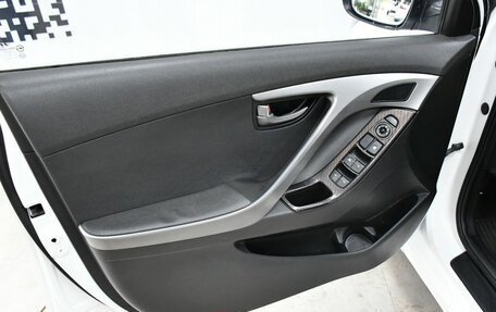 Hyundai Avante, 2011 год, 925 000 рублей, 16 фотография
