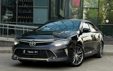 Toyota Camry, 2015 год, 1 475 000 рублей, 3 фотография