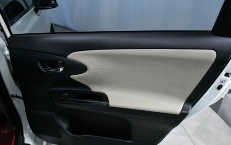 Toyota Wish II, 2015 год, 1 495 000 рублей, 18 фотография