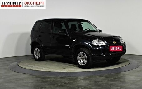 Chevrolet Niva I рестайлинг, 2017 год, 797 000 рублей, 3 фотография