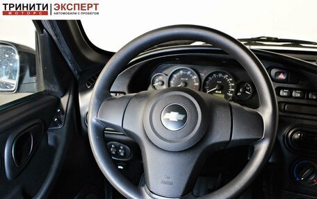 Chevrolet Niva I рестайлинг, 2017 год, 797 000 рублей, 13 фотография