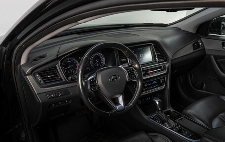 Hyundai Sonata VII, 2017 год, 1 850 000 рублей, 11 фотография