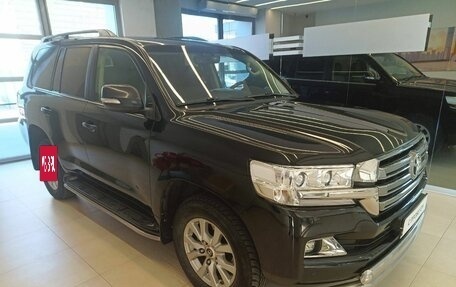 Toyota Land Cruiser 200, 2015 год, 4 470 000 рублей, 3 фотография