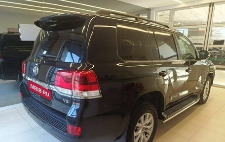 Toyota Land Cruiser 200, 2015 год, 4 470 000 рублей, 4 фотография