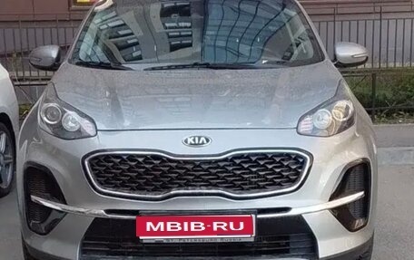 KIA Sportage IV рестайлинг, 2020 год, 2 250 000 рублей, 1 фотография