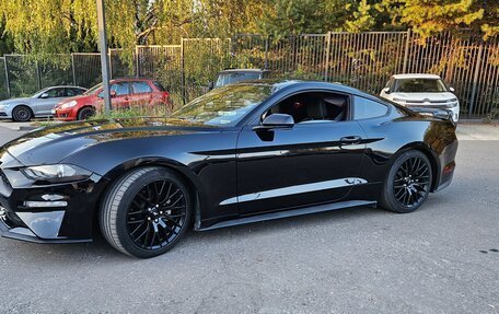 Ford Mustang VI рестайлинг, 2020 год, 1 850 000 рублей, 5 фотография