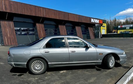 Nissan Skyline, 1998 год, 250 000 рублей, 8 фотография